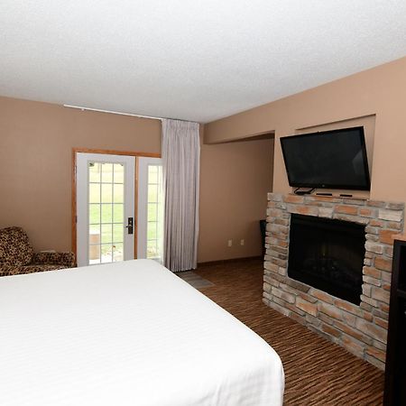 Cobblestone Inn & Suites - Denison | Majestic Hills Εξωτερικό φωτογραφία