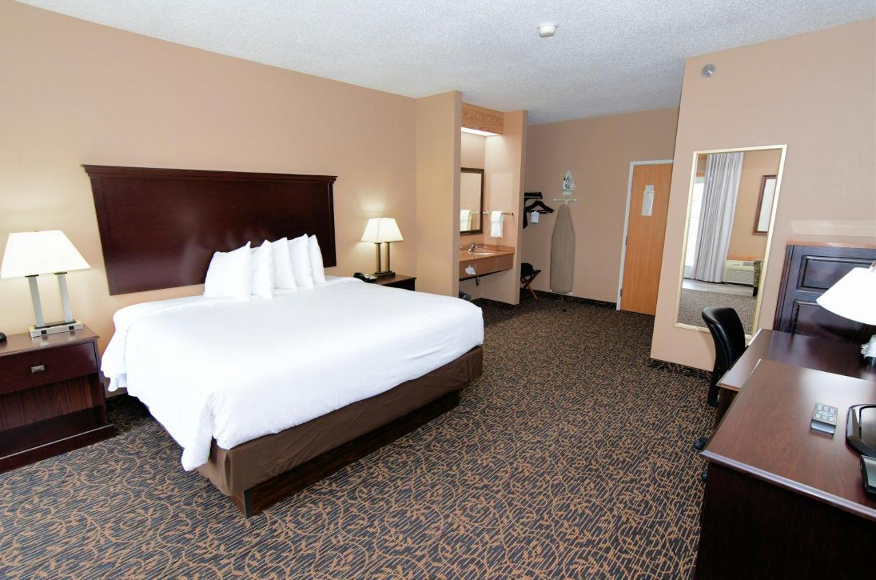Cobblestone Inn & Suites - Denison | Majestic Hills Εξωτερικό φωτογραφία