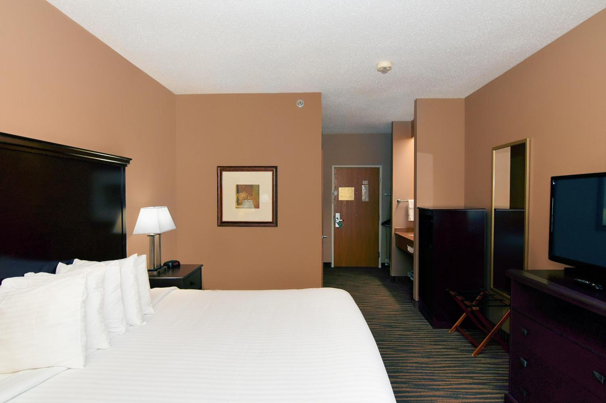 Cobblestone Inn & Suites - Denison | Majestic Hills Εξωτερικό φωτογραφία